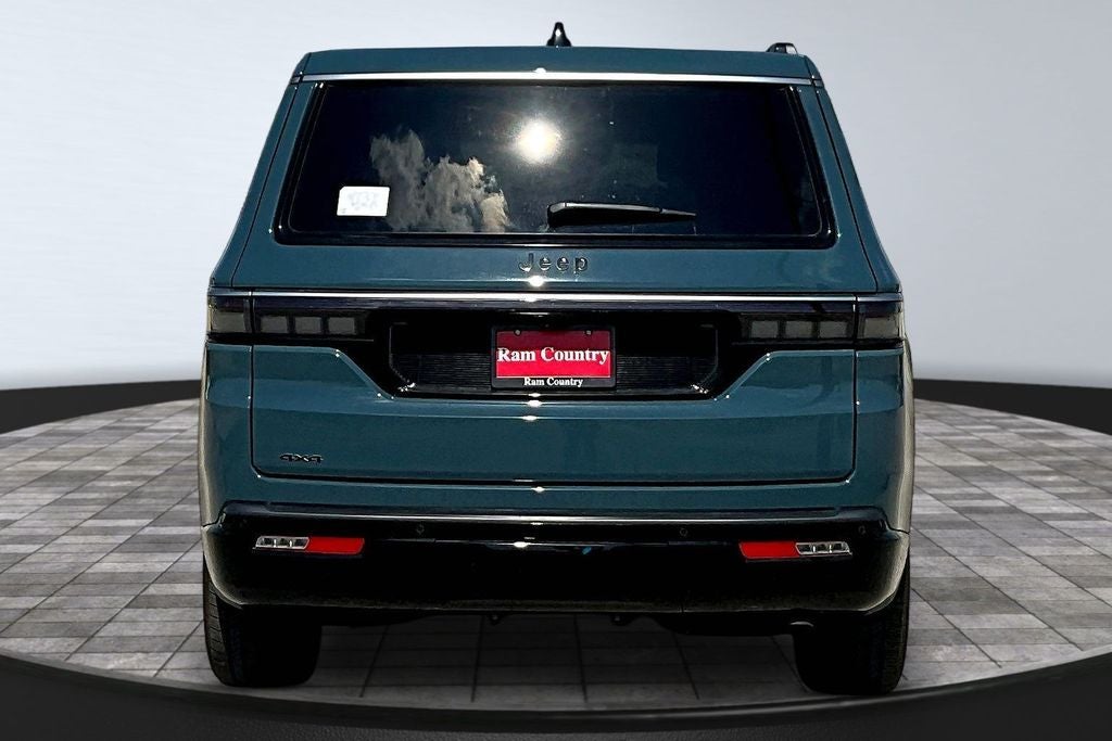 2026 Jeep Grand Wagoneer 4x4