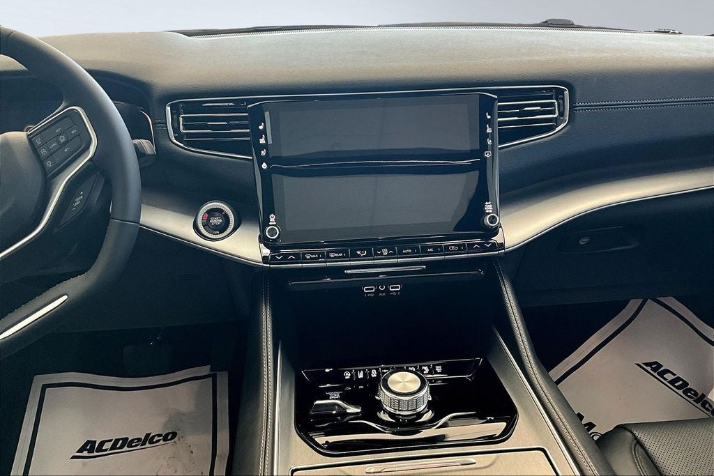 2026 Jeep Grand Wagoneer 4x4