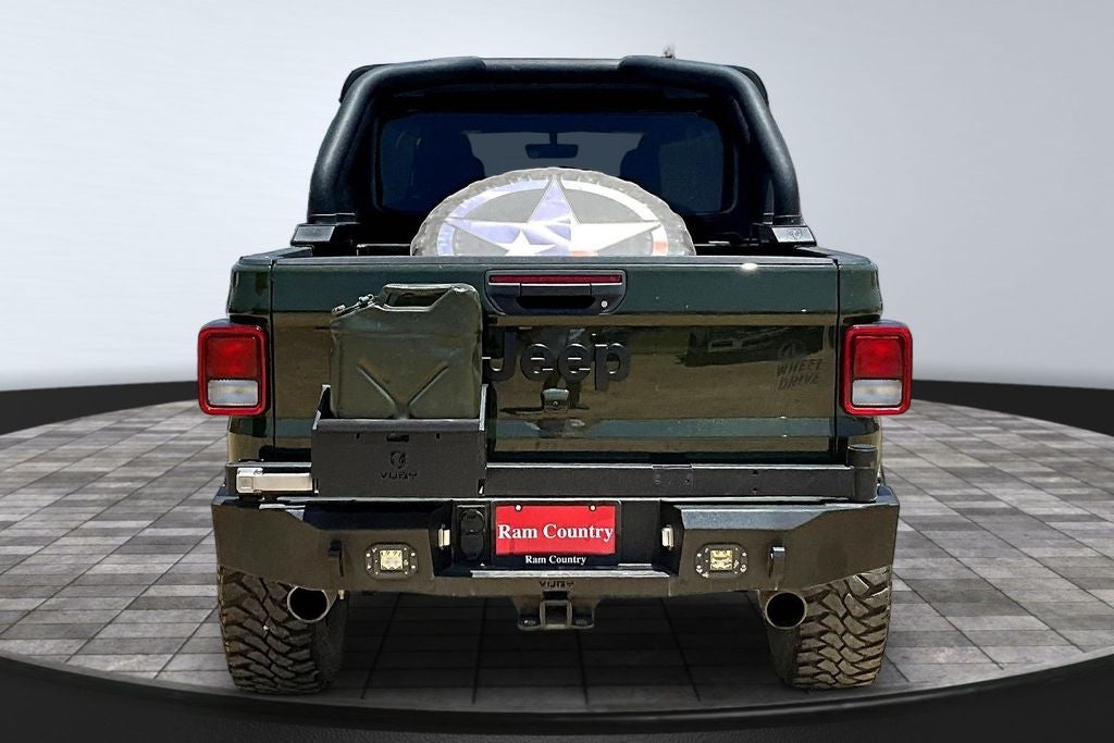 2023 Jeep Gladiator Willys