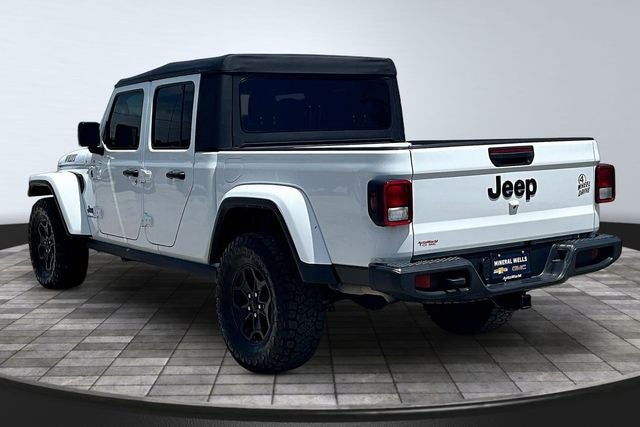 2022 Jeep Gladiator Willys