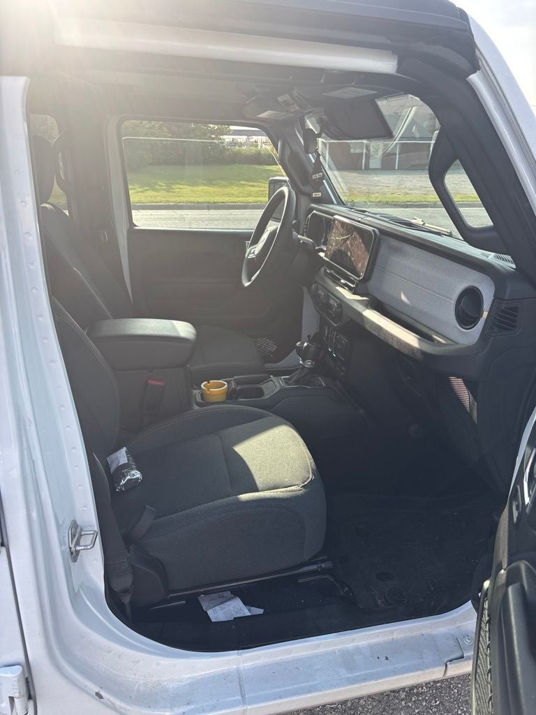 2024 Jeep Gladiator Sport S