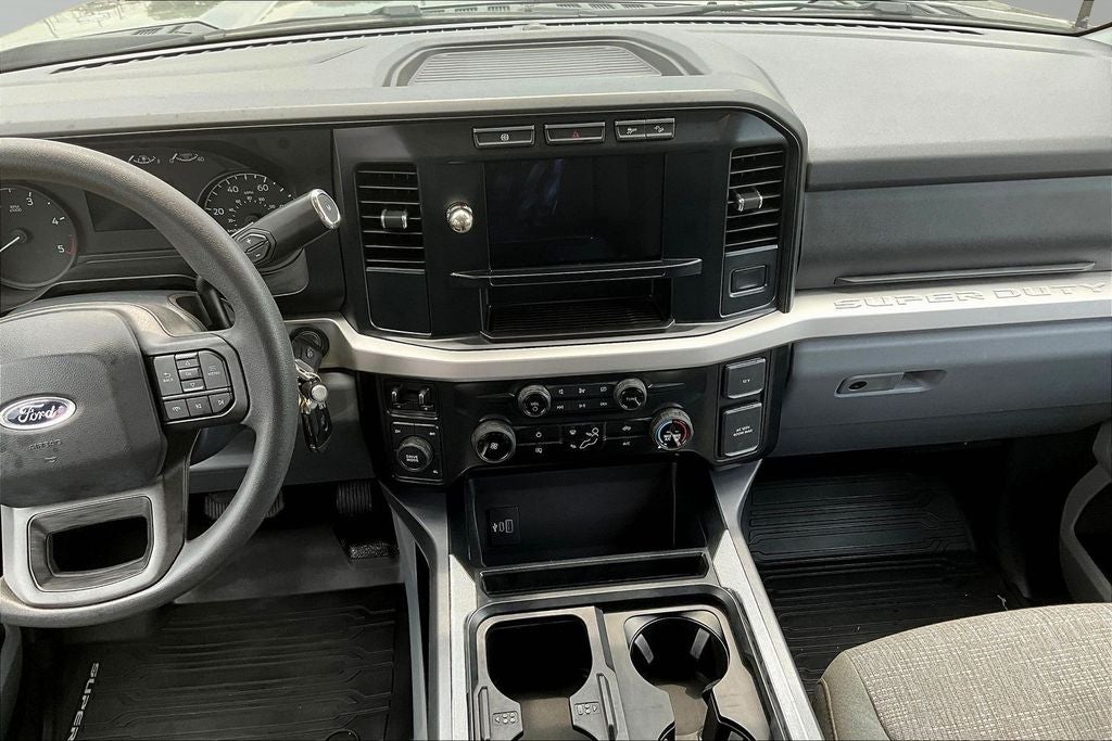 2024 Ford F-350SD XLT DRW
