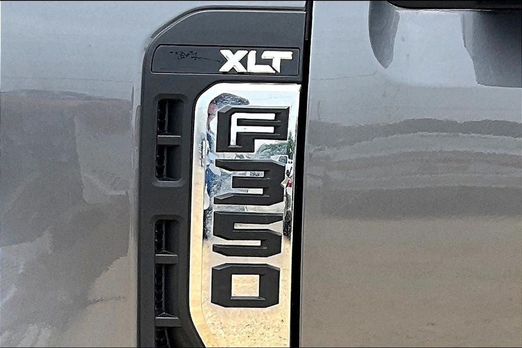 2024 Ford F-350SD XLT DRW