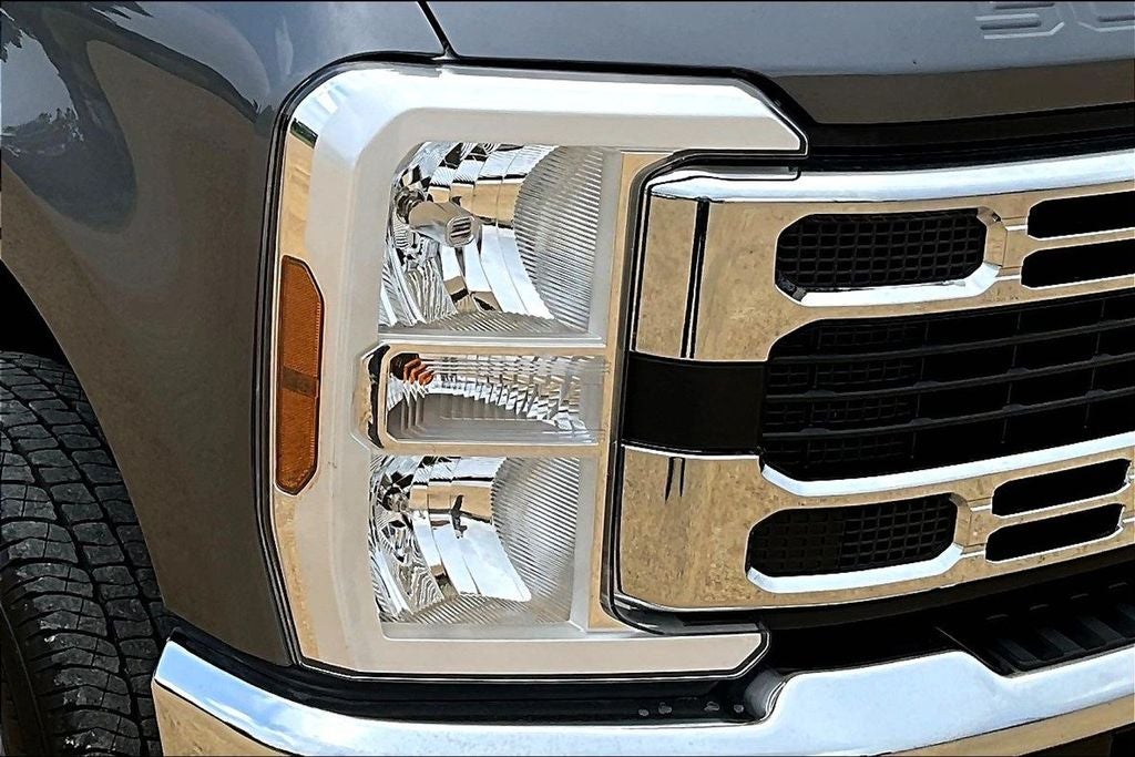 2024 Ford F-350SD XLT DRW