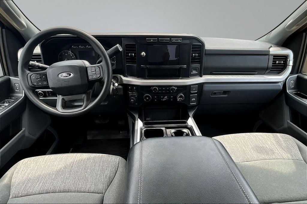 2024 Ford F-350SD XLT DRW