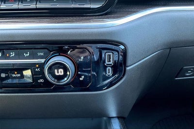 2025 Chevrolet Silverado 1500 LT LT1