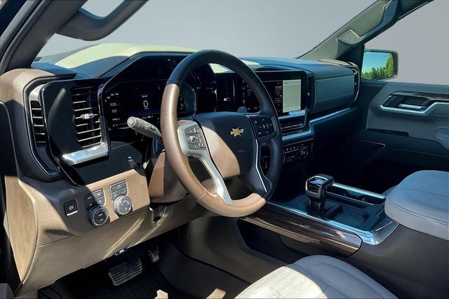 2025 Chevrolet Silverado 1500 LT LT1