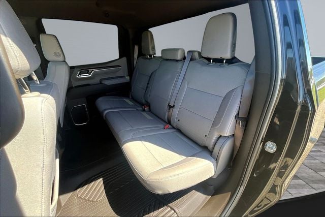 2025 Chevrolet Silverado 1500 LT LT1