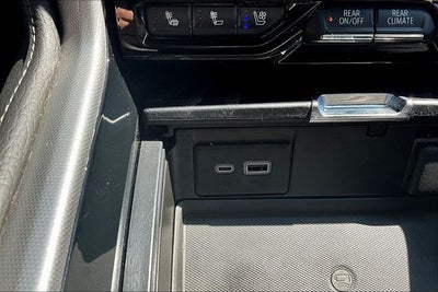 2023 GMC Yukon XL Denali