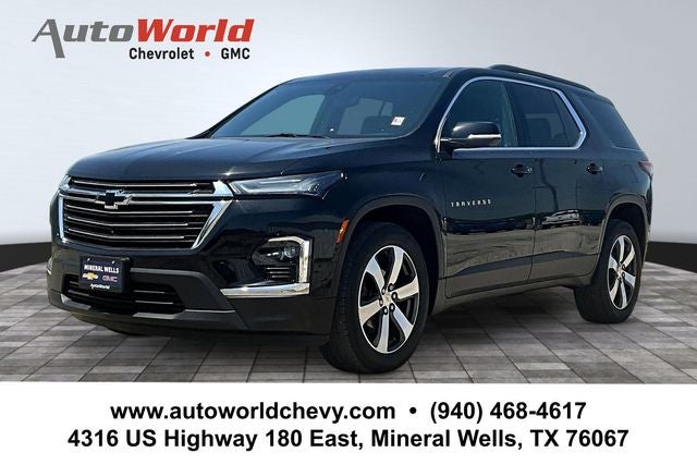 2023 Chevrolet Traverse LT Leather