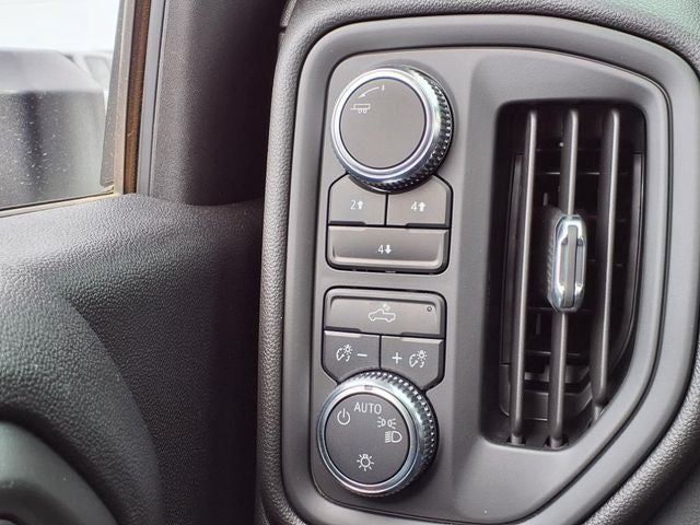 2024 GMC Sierra 2500HD Pro