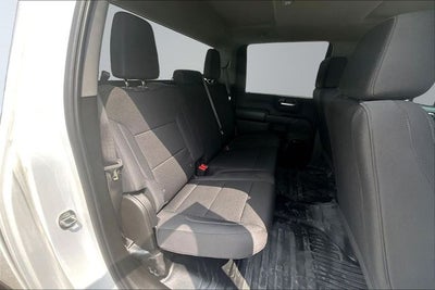 2024 GMC Sierra 2500HD Pro