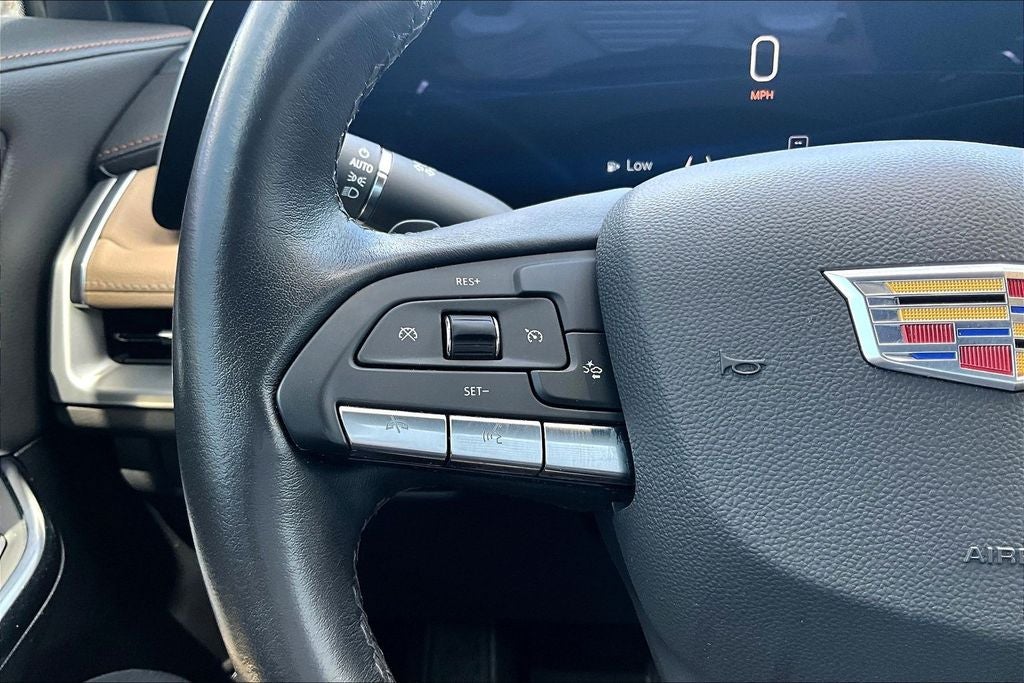 2024 Cadillac XT4 Luxury