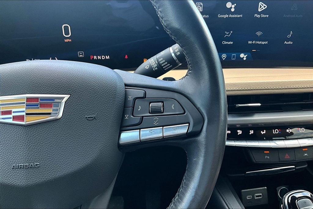 2024 Cadillac XT4 Luxury
