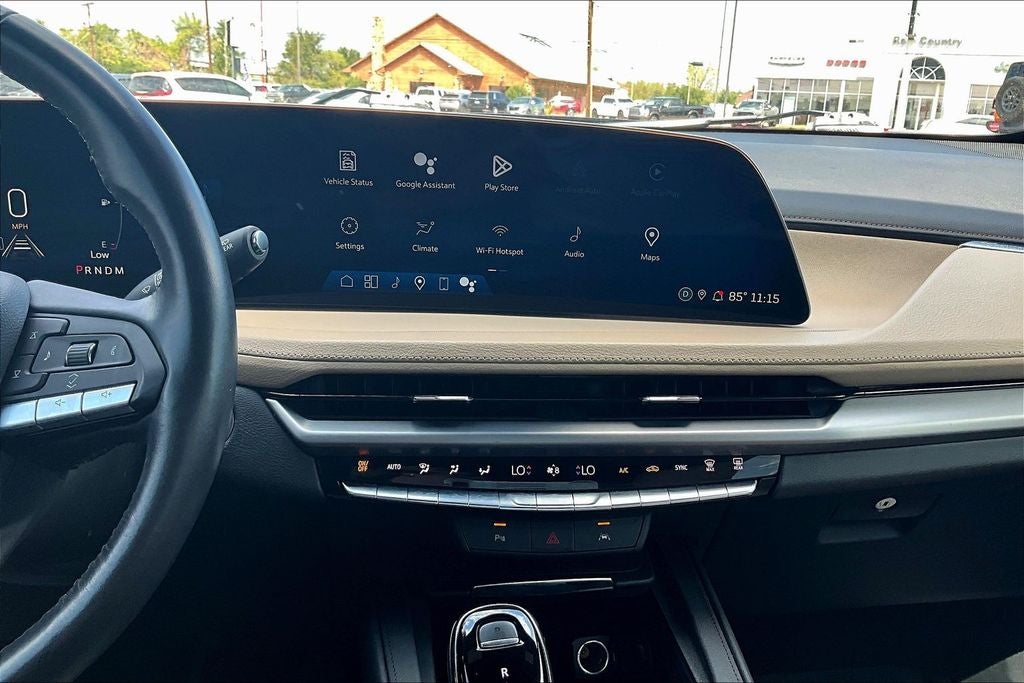 2024 Cadillac XT4 Luxury