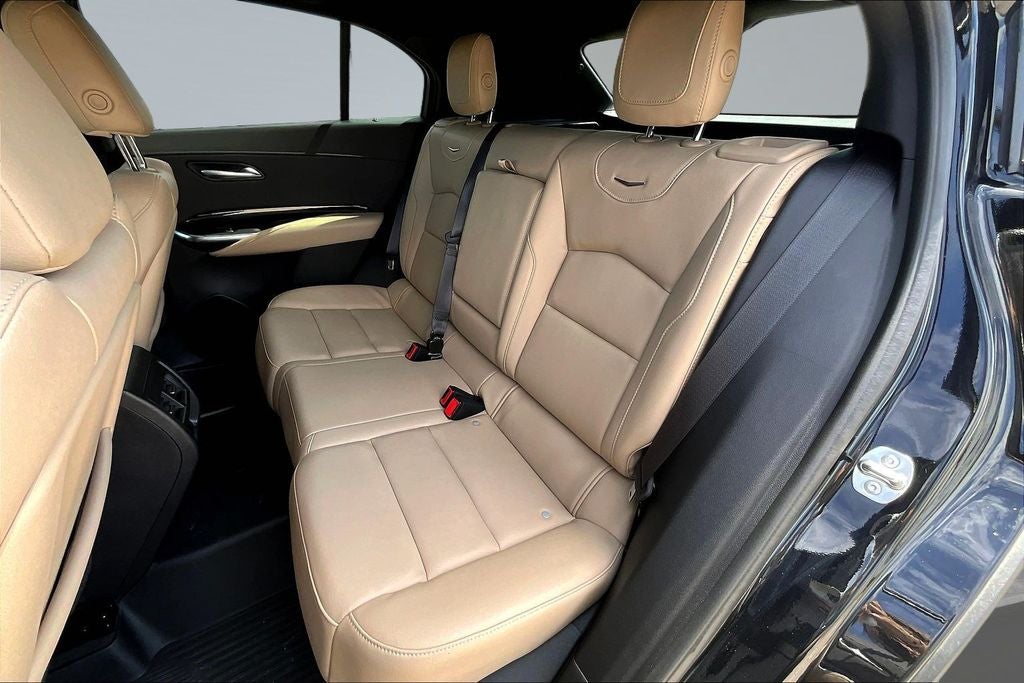 2024 Cadillac XT4 Luxury