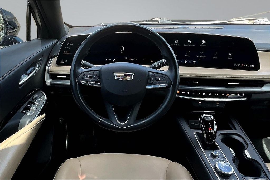 2024 Cadillac XT4 Luxury