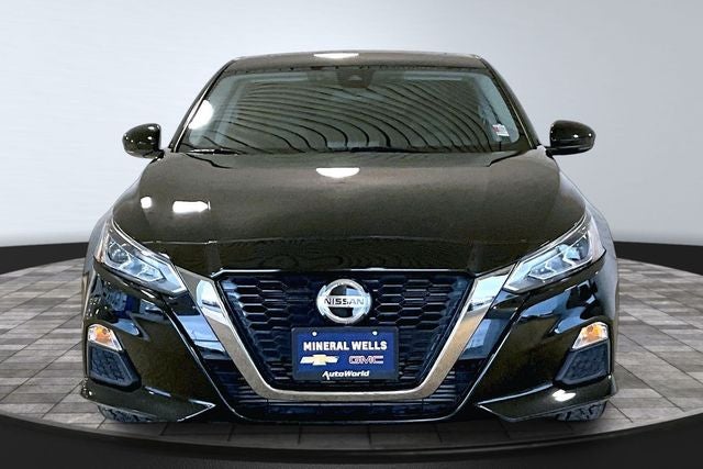 2022 Nissan Altima 2.0 SR