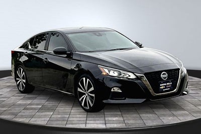 2022 Nissan Altima 2.0 SR