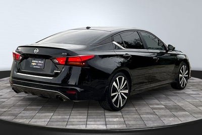 2022 Nissan Altima 2.0 SR