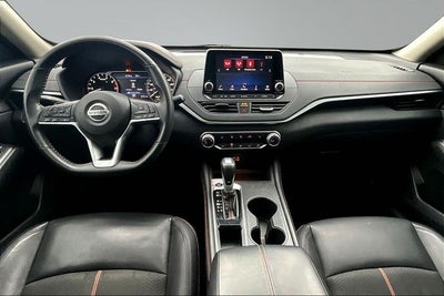 2022 Nissan Altima 2.0 SR
