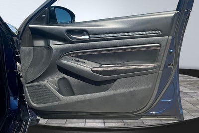 2021 Nissan Altima 2.0 SR