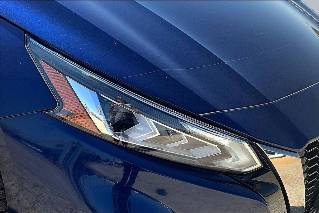2021 Nissan Altima 2.0 SR