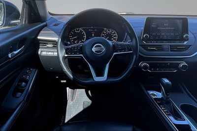 2021 Nissan Altima 2.0 SR