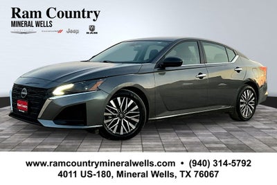 2025 Nissan Altima 2.5 SV