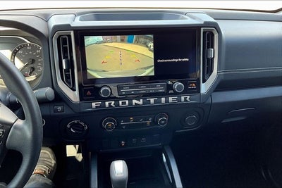 2025 Nissan Frontier SV