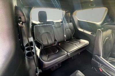 2025 Chrysler Pacifica Limited S