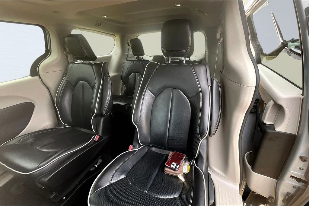 2023 Chrysler Pacifica Hybrid Limited