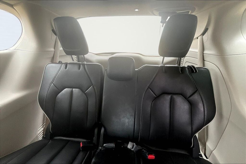 2023 Chrysler Pacifica Hybrid Limited