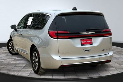 2023 Chrysler Pacifica Hybrid Limited