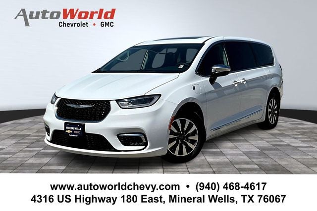 2023 Chrysler Pacifica Hybrid Limited