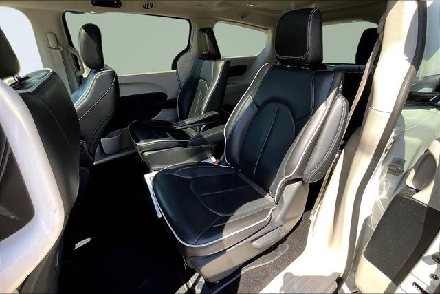 2023 Chrysler Pacifica Hybrid Limited