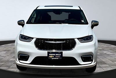 2023 Chrysler Pacifica Hybrid Limited