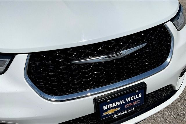 2023 Chrysler Pacifica Hybrid Limited