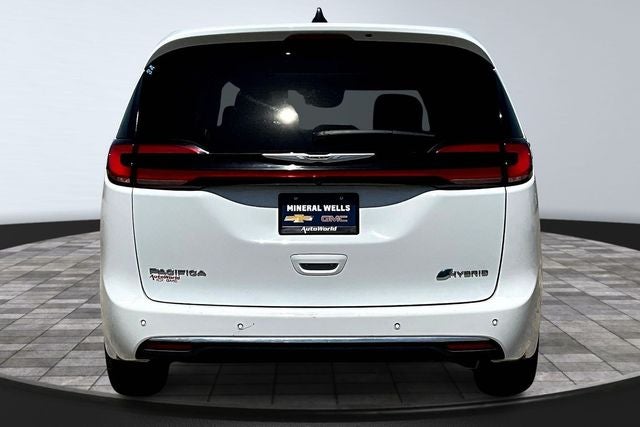 2023 Chrysler Pacifica Hybrid Limited