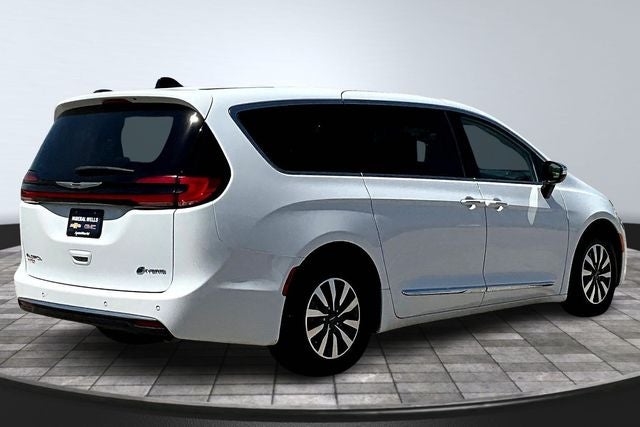 2023 Chrysler Pacifica Hybrid Limited
