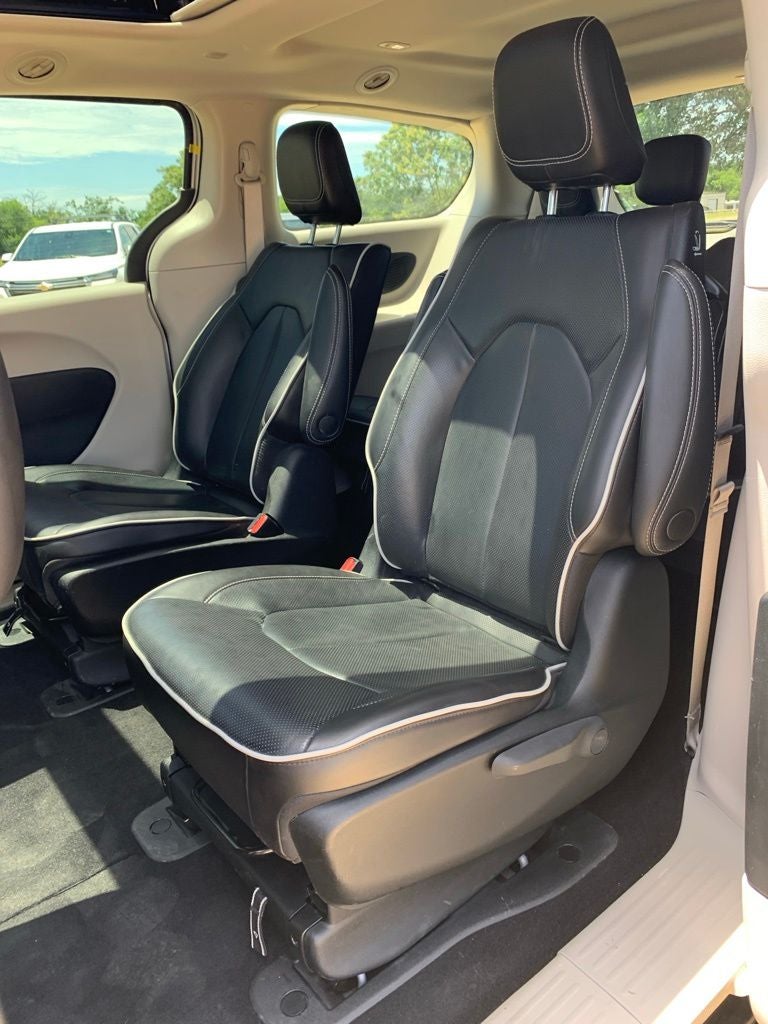 2023 Chrysler Pacifica Hybrid Limited