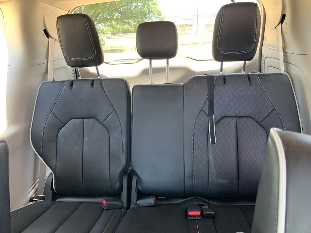 2023 Chrysler Pacifica Hybrid Limited
