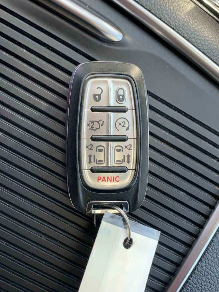 2023 Chrysler Pacifica Hybrid Limited