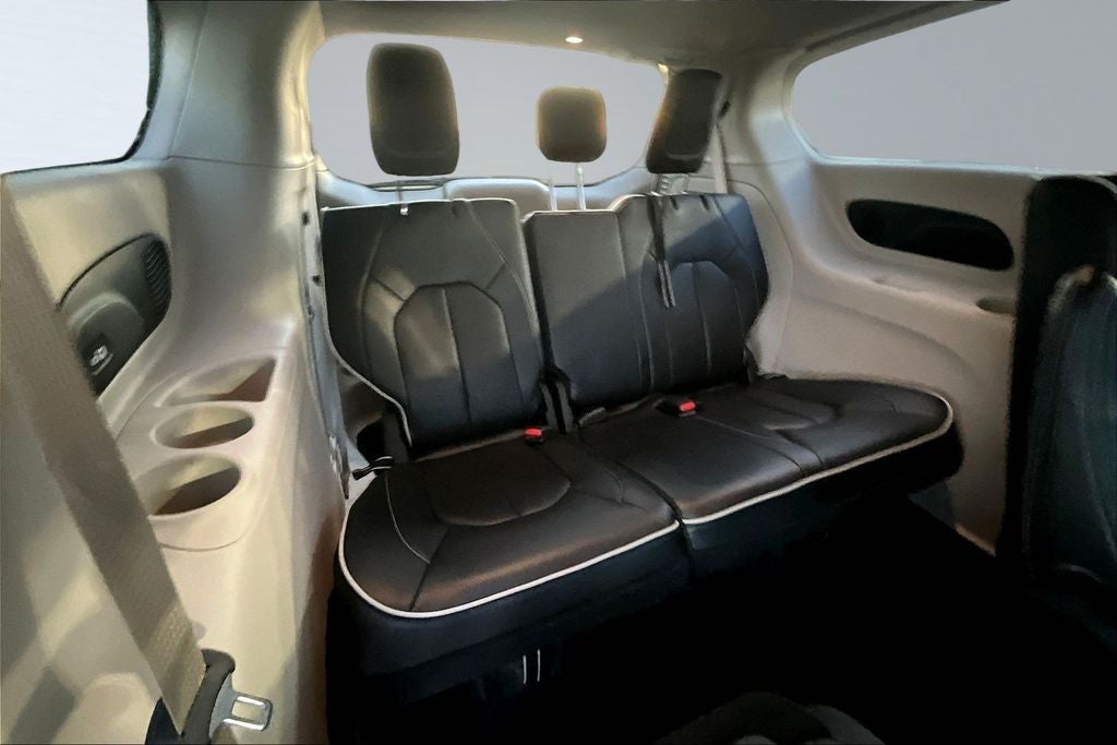 2023 Chrysler Pacifica Hybrid Limited