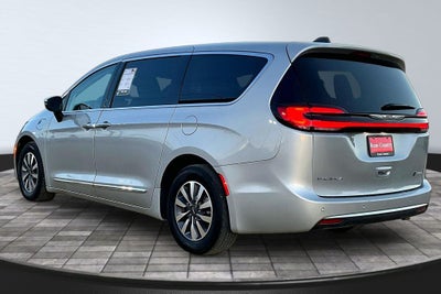 2023 Chrysler Pacifica Hybrid Limited