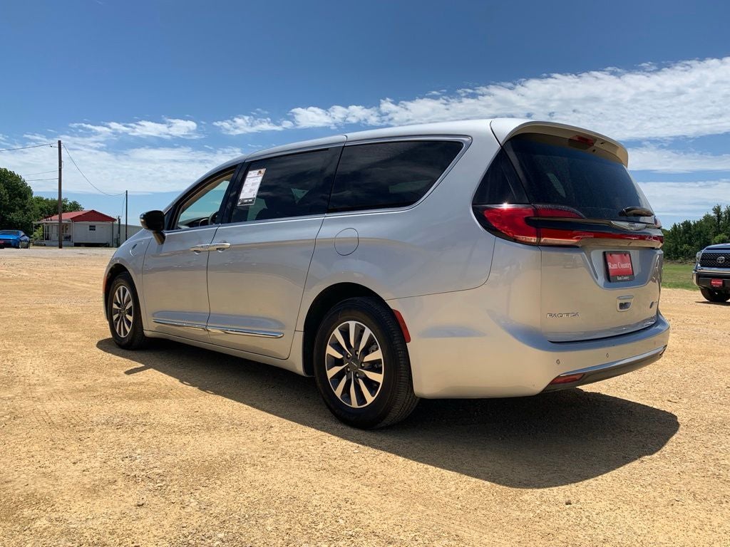 2023 Chrysler Pacifica Hybrid Limited