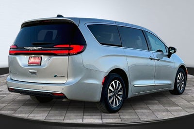 2023 Chrysler Pacifica Hybrid Limited