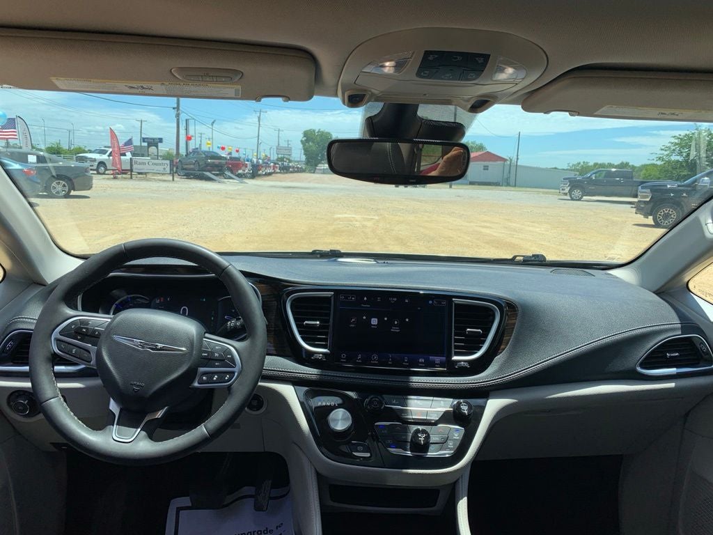 2023 Chrysler Pacifica Hybrid Limited