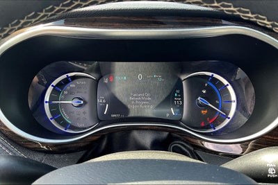 2023 Chrysler Pacifica Hybrid Limited