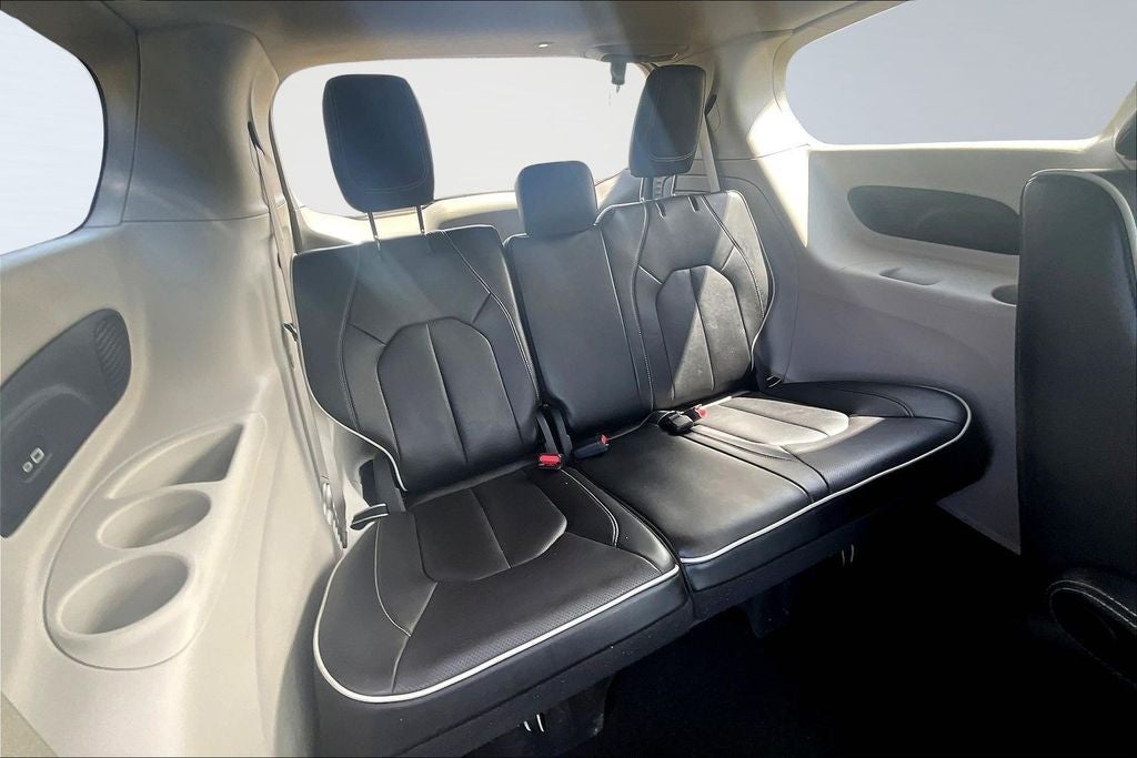 2023 Chrysler Pacifica Hybrid Limited